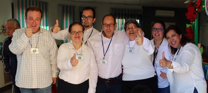 personas del centro de día ocupacional acci