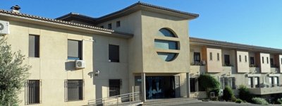 Fachada edificio Residencia Miguel Ángel Carmona